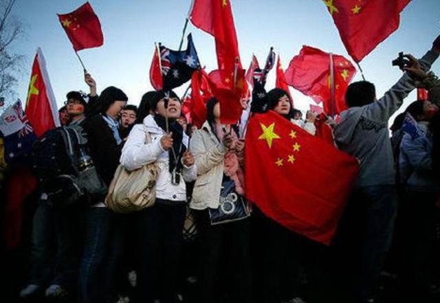 能聊一聊读完红楼梦的感受吗？游戏画面
